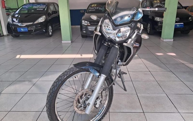 imagem-https://www.socarrao.com.br/sc-vehicle-images-prod/2620417/1784035925917-8276993_1_B_c0e8ff2c22.jpeg