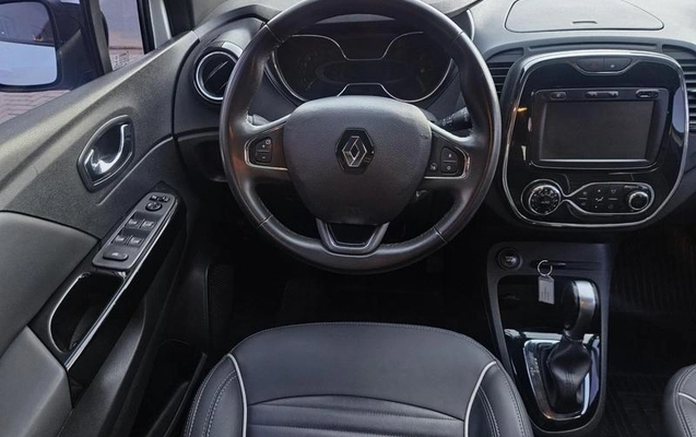 imagem-https://www.socarrao.com.br/sc-vehicle-images-prod/2620427/1788272145593-8230330_17_B_b29ff9d885.jpeg