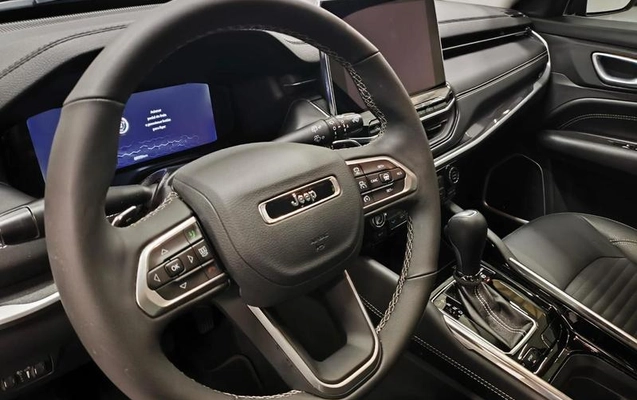 imagem-https://www.socarrao.com.br/sc-vehicle-images-prod/2620772/1788470129686-8277078_10_B_d17f55aabb.jpeg