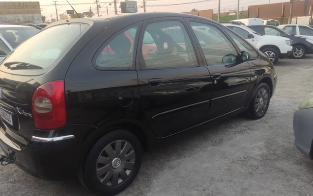 imagem-https://www.socarrao.com.br/sc-vehicle-images-prod/2621492/1784038149849-app-photos-909PkqxHk5aFRREcuxcQOJuigNWJJLNo.jpg