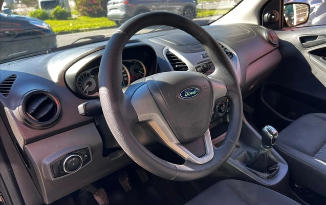 imagem-https://www.socarrao.com.br/sc-vehicle-images-prod/2621607/1784038338900-FOR-8884_07.jpg