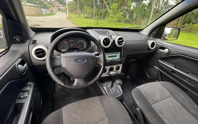 imagem-https://www.socarrao.com.br/sc-vehicle-images-prod/2621949/1784038854952-003_ac1260aeedeb9b11e83da25a265f590e.jpeg