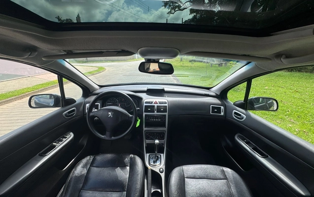 imagem-https://www.socarrao.com.br/sc-vehicle-images-prod/2622167/1784039271553-003_ef76174aaacc571db3e0d407cd33b48f.jpeg