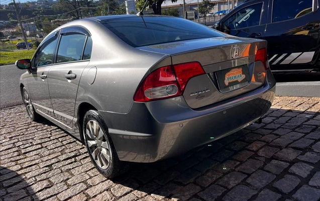 imagem-https://www.socarrao.com.br/sc-vehicle-images-prod/2622293/1784039437379-EUA-6B35_04.jpg