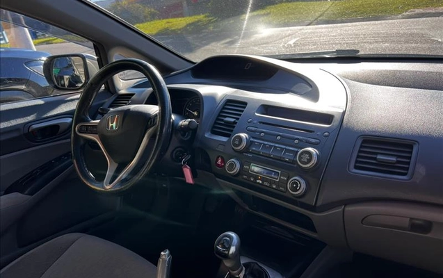 imagem-https://www.socarrao.com.br/sc-vehicle-images-prod/2622293/1784039437380-EUA-6B35_06.jpg