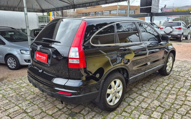 imagem-https://www.socarrao.com.br/sc-vehicle-images-prod/2622300/1784039463868-V2hhdHNBcHAgSW1hZ2UgMjAyNi0wNy0xNCBhdCAxMC4xNC41NyAoNCkuanBlZw.jpeg
