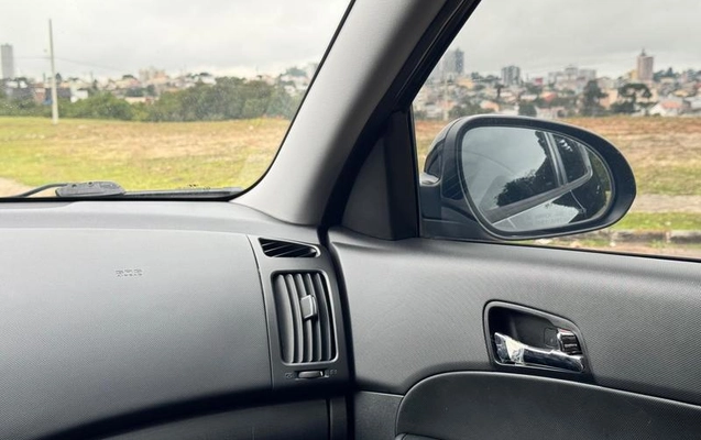 imagem-https://www.socarrao.com.br/sc-vehicle-images-prod/2622687/1788555487960-8241137_9_B_0a8ee58102.jpeg