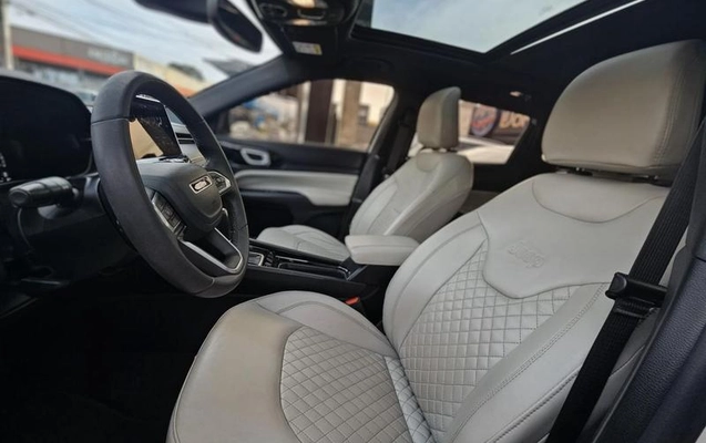 imagem-https://www.socarrao.com.br/sc-vehicle-images-prod/2622735/1790620371084-8237541_1_B_b8e493971e.jpeg