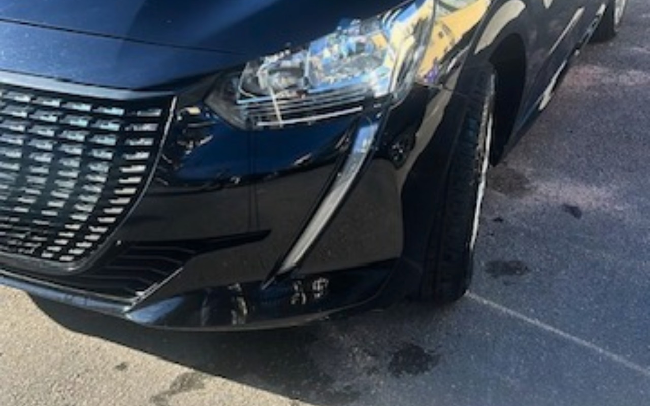 imagem-https://www.socarrao.com.br/sc-vehicle-images-prod/2623006/1785261161209-UEhPVE8tMjAyNi0wNy0yNy0xNS0yOC0wMiAoMykuanBn.jpg