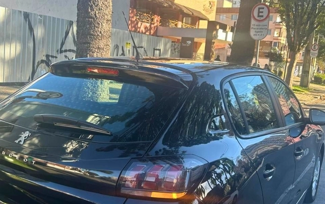 imagem-https://www.socarrao.com.br/sc-vehicle-images-prod/2623006/1785261162542-UEhPVE8tMjAyNi0wNy0yNy0xNS0yOC0wMiAoOCkuanBn.jpg