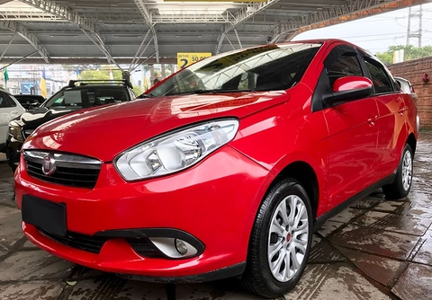 Fiat Grand Siena 2016 Vermelho — foto 1 de 3