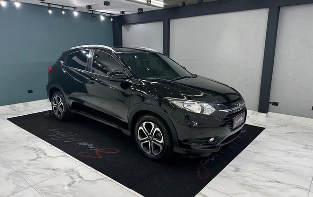 imagem-https://www.socarrao.com.br/sc-vehicle-images-prod/2623654/1789663097720-8231520_3_B_2543862924.jpeg