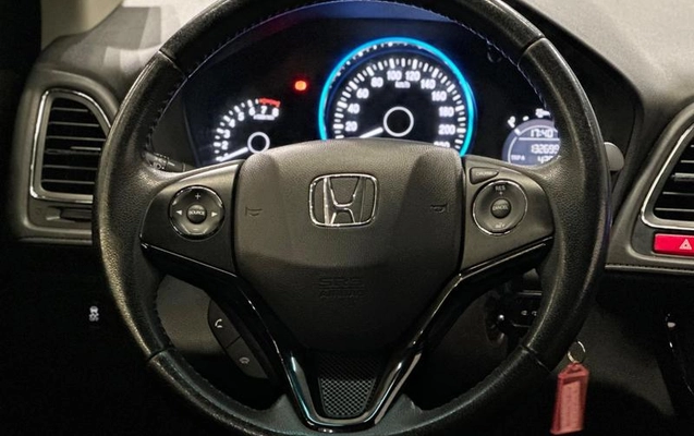 imagem-https://www.socarrao.com.br/sc-vehicle-images-prod/2623654/1789663097743-8231520_17_B_912ce7daec.jpeg