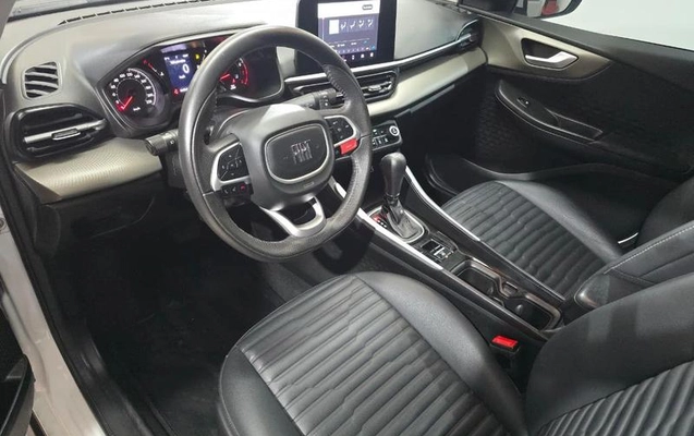 imagem-https://www.socarrao.com.br/sc-vehicle-images-prod/2624853/1790964646360-8277923_14_B_6d2400cddc.jpeg
