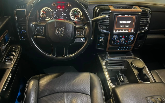imagem-https://www.socarrao.com.br/sc-vehicle-images-prod/2626220/1784047127284-1d97f5ef849b4b6f937d1ca6d5553a14_1783973243656.jpg