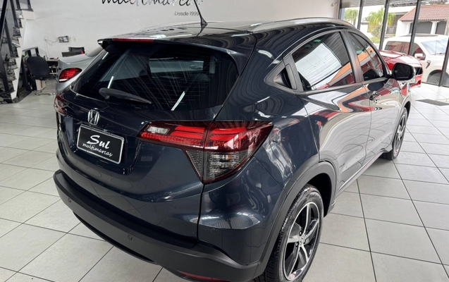 imagem-https://www.socarrao.com.br/sc-vehicle-images-prod/2626472/1788292930305-OYH3g0x3siLM5pWqV0qg11T4U1InYgpM.jpg