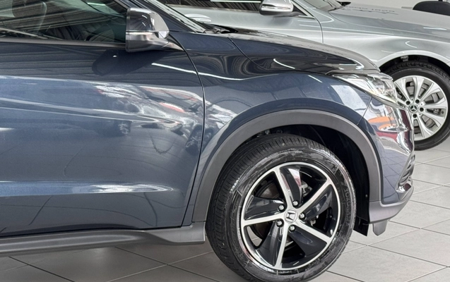 imagem-https://www.socarrao.com.br/sc-vehicle-images-prod/2626472/1788292930308-ewt08DuCxBVcN8Q9PB7LkdXBDHNALqDp.jpg