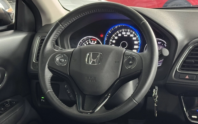 imagem-https://www.socarrao.com.br/sc-vehicle-images-prod/2626472/1788292930314-6kl6YEcEkztfOriCkSLXtbEJAbplvJ3J.jpg