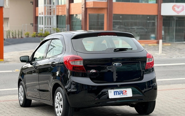 imagem-https://www.socarrao.com.br/sc-vehicle-images-prod/2627520/1784049360292-003_db4afb66c582b9a58a330ba3983321bc.jpeg
