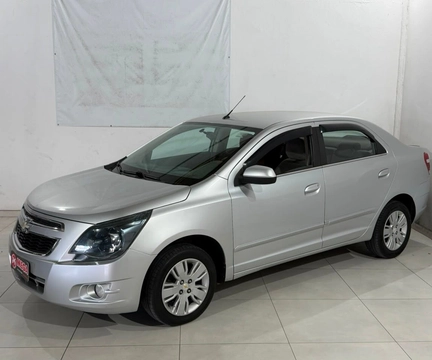 Chevrolet Cobalt 2015 Prata — foto 1 de 3