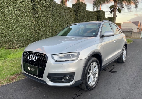 Audi Q3 2014 Prata — foto 1 de 3