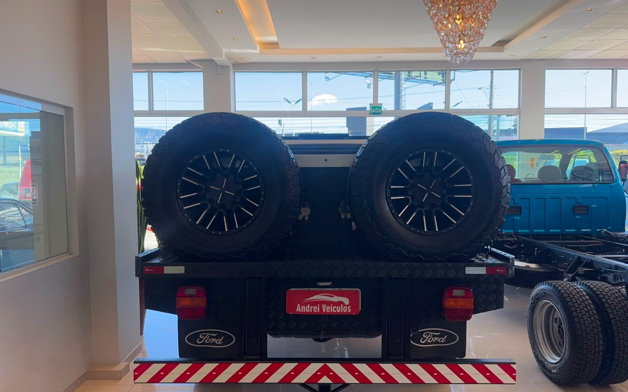 imagem-https://www.socarrao.com.br/sc-vehicle-images-prod/2628740/1784051589860-NC5qcGVn.jpeg