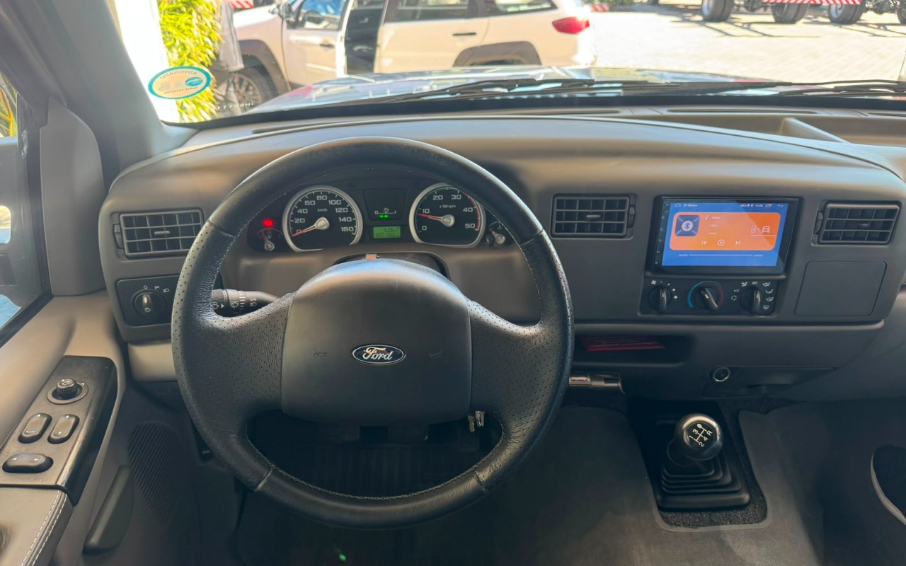 imagem-https://www.socarrao.com.br/sc-vehicle-images-prod/2628740/1784051590900-MTYuanBlZw.jpeg