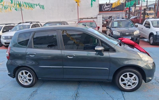 imagem-https://www.socarrao.com.br/sc-vehicle-images-prod/2628773/1788982590742-8275660_3_B_c93fbfb081.jpeg