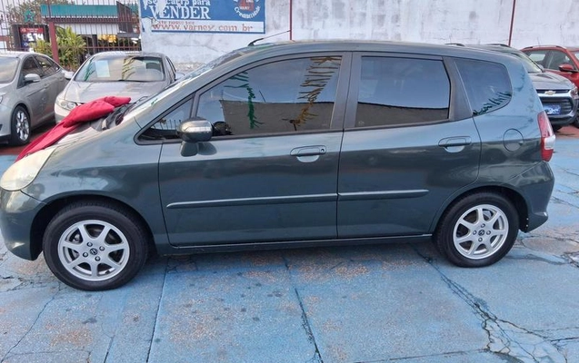 imagem-https://www.socarrao.com.br/sc-vehicle-images-prod/2628773/1788982590742-8275660_4_B_9c93189c30.jpeg