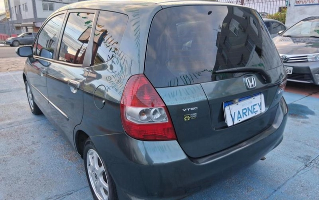 imagem-https://www.socarrao.com.br/sc-vehicle-images-prod/2628773/1788982590743-8275660_7_B_d529b20a84.jpeg