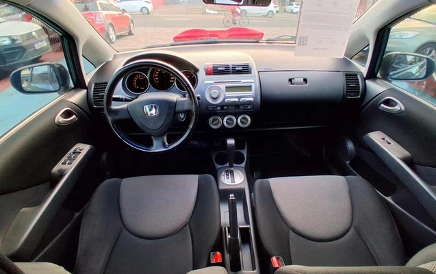 imagem-https://www.socarrao.com.br/sc-vehicle-images-prod/2628773/1788982590744-8275660_9_B_1c08ee3ef6.jpeg