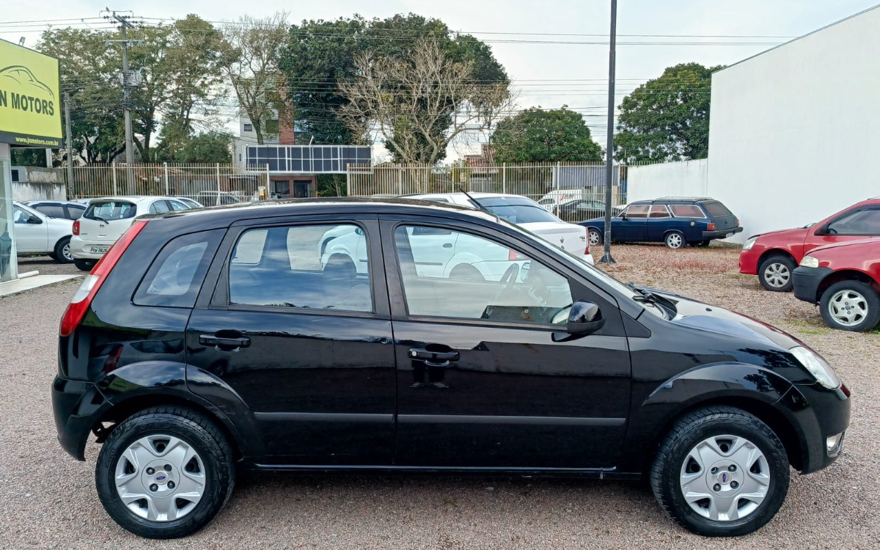 imagem-https://www.socarrao.com.br/sc-vehicle-images-prod/2628813/1784053470213-YjgzNDBlZmYtYzMyZC00Zjc2LThhMTgtMzMxOWVhNGJkMzk0LmpwZw.jpg