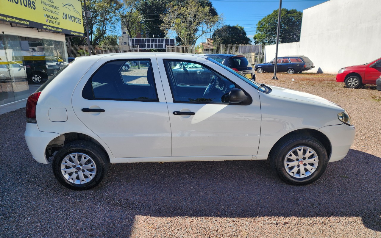 imagem-https://www.socarrao.com.br/sc-vehicle-images-prod/2628883/1784051856212-MjAyNjA1MjhfMTMyODA5LmpwZw.jpg