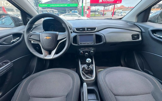 imagem-https://www.socarrao.com.br/sc-vehicle-images-prod/2629033/1784055203556-gb-56f07ff.jpg