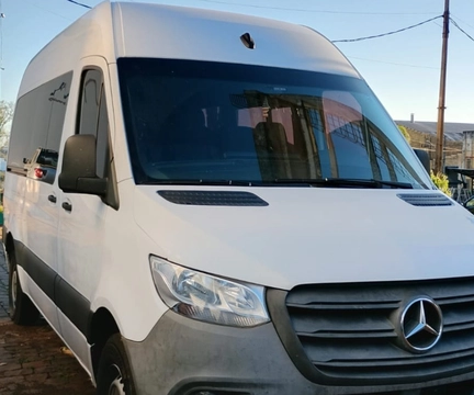 Mercedes-Benz Sprinter 2020 Branco — foto 1 de 3