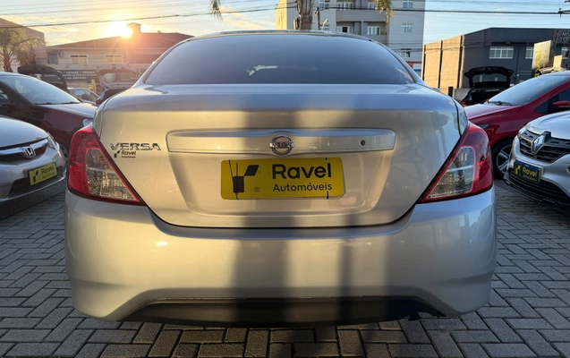 imagem-https://www.socarrao.com.br/sc-vehicle-images-prod/2629352/1784052808007-003_d6cbfb0c6c70016ca24203e681711ba4.jpeg