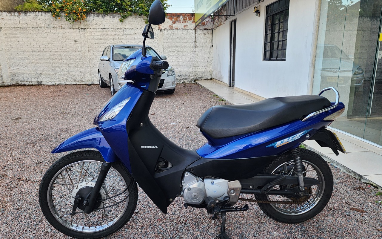 imagem-https://www.socarrao.com.br/sc-vehicle-images-prod/2629427/1784052944654-MjAyNjA2MjVfMTY1ODE4LmpwZw.jpg