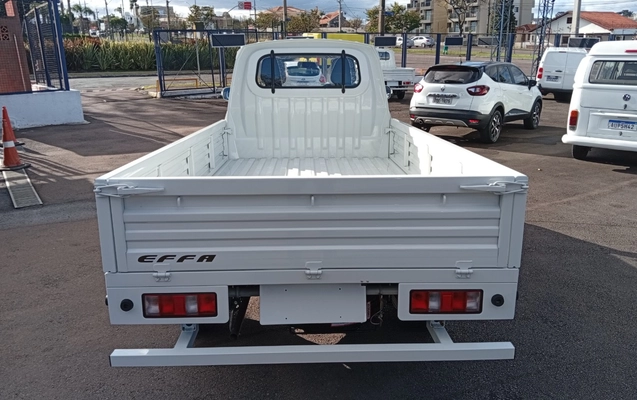 imagem-https://www.socarrao.com.br/sc-vehicle-images-prod/2629588/1784053626797-MTc4NDA1MzUwNDUxNjY5MDYyNzU1NzU2MjY0ODgxNTguanBn.jpg