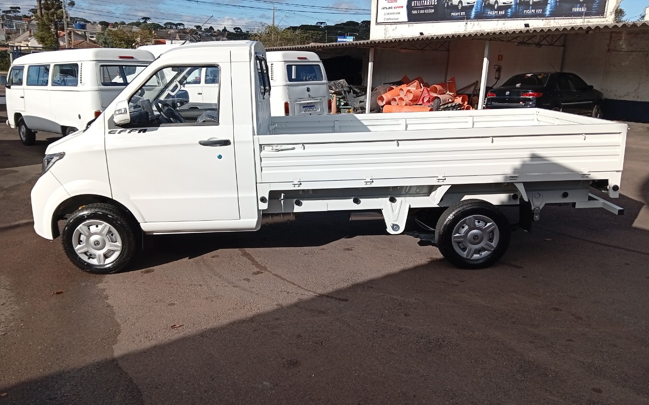 imagem-https://www.socarrao.com.br/sc-vehicle-images-prod/2629588/1784053627159-MTc4NDA1MzUyNTI1NDY1MzI1MzEyMzU1NDIwNzQ3Ni5qcGc.jpg