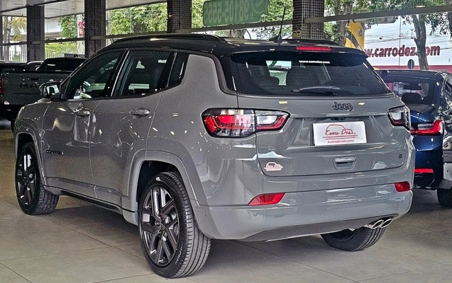imagem-https://www.socarrao.com.br/sc-vehicle-images-prod/2629616/1789562864699-fsUYQ2rsYY8vguF0lmGossoskpHMNaVB.jpg