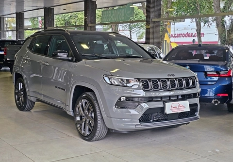 Jeep Compass 2026 Cinza — foto 1 de 3