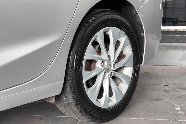 imagem-https://www.socarrao.com.br/sc-vehicle-images-prod/2629619/1788189022516-8278664_8_B_6ae5857b92.jpeg