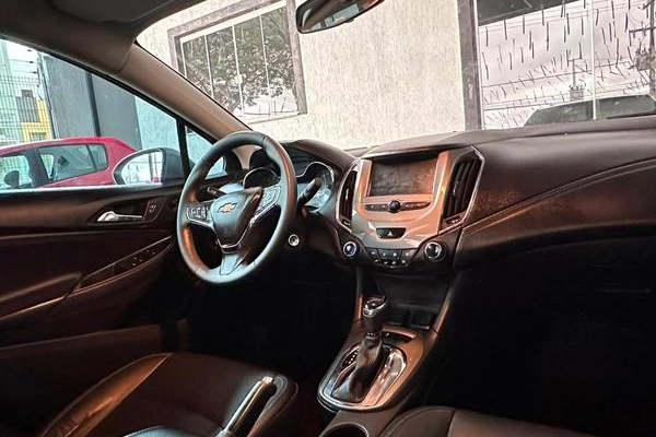 imagem-https://www.socarrao.com.br/sc-vehicle-images-prod/2629619/1788189022532-8278664_19_B_c73bb6476c.jpeg
