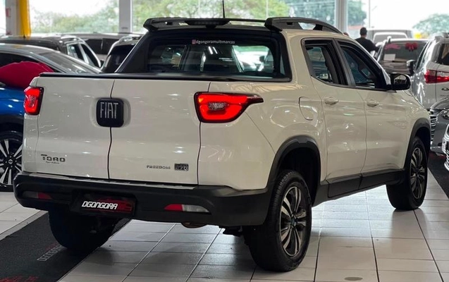 imagem-https://www.socarrao.com.br/sc-vehicle-images-prod/2629623/1791402278801-8278900_6_B_9a08cc8acb.jpeg