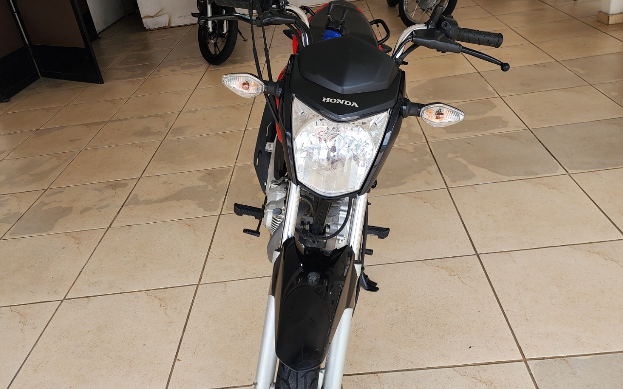 imagem-https://www.socarrao.com.br/sc-vehicle-images-prod/2629745/1784053546326-MjAyNjA1MjFfMTAxMTQ1LmpwZw.jpg