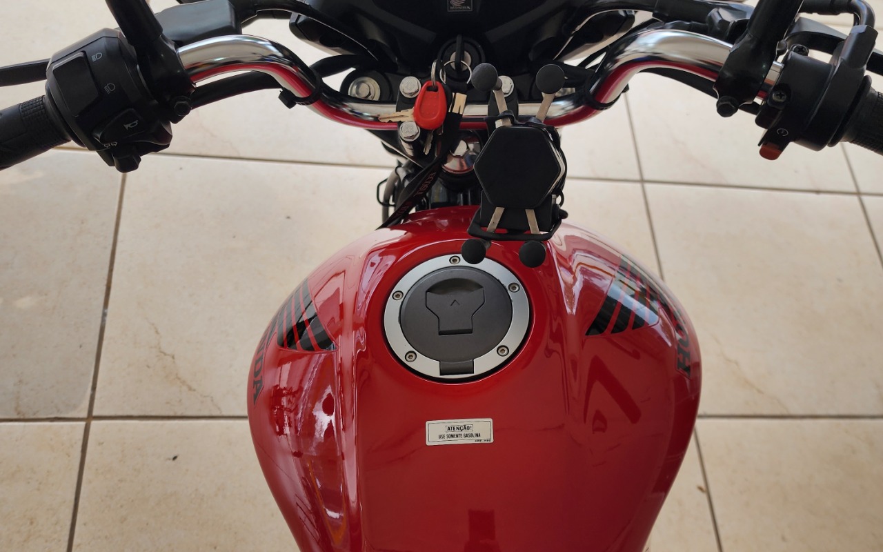 imagem-https://www.socarrao.com.br/sc-vehicle-images-prod/2629745/1784053546376-MjAyNjA1MjFfMTAxMTM2LmpwZw.jpg