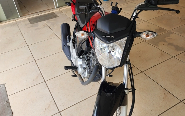 imagem-https://www.socarrao.com.br/sc-vehicle-images-prod/2629745/1784053546458-MjAyNjA1MjFfMTAwNzQzLmpwZw.jpg