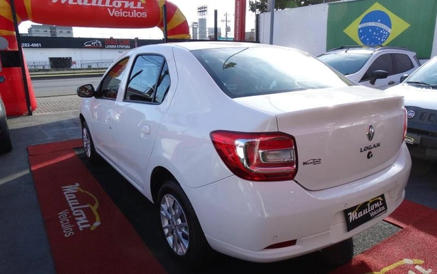 imagem-https://www.socarrao.com.br/sc-vehicle-images-prod/2630201/1789644768521-8278677_4_B_5c9bef4585.jpeg