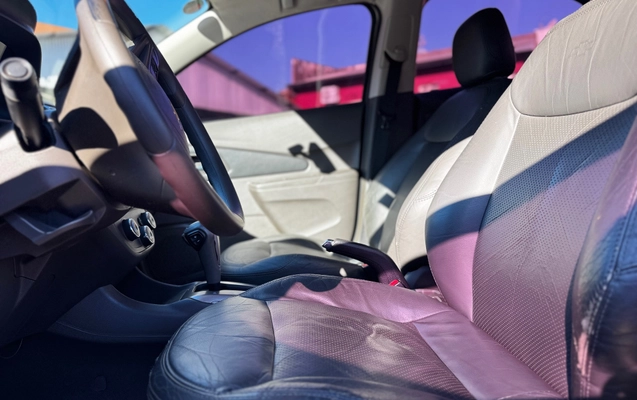 imagem-https://www.socarrao.com.br/sc-vehicle-images-prod/2630836/1784055569897-91920ac8d1a54a418da3aa4d711459d4_1784054354851.jpg