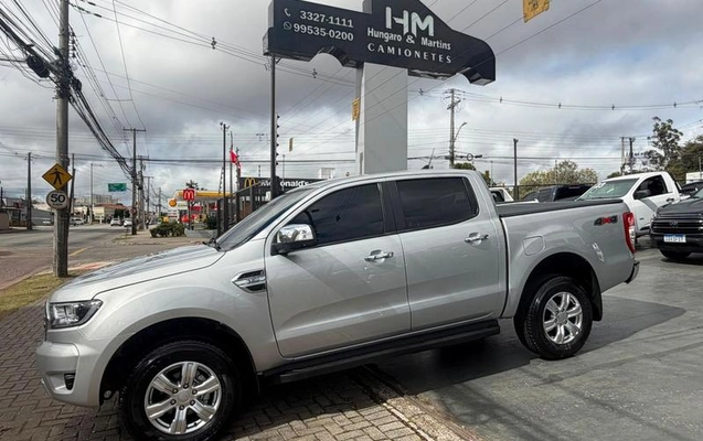 imagem-https://www.socarrao.com.br/sc-vehicle-images-prod/2630945/1784225449175-8279111_2_B_af2421ce55.jpeg